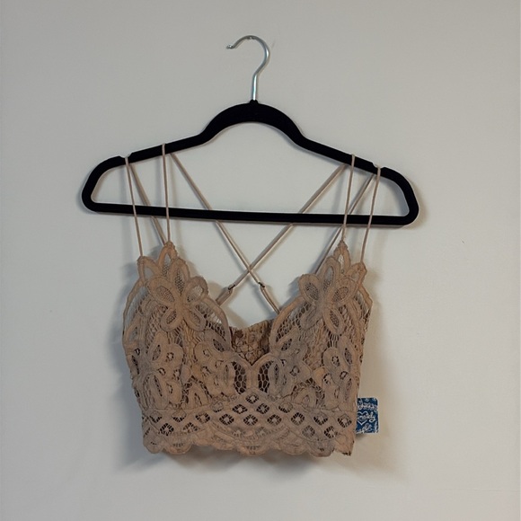BNWT Free People Adella Bralette in Nude size L - Picture 4 of 5